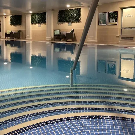 The Montenotte Отель 4*